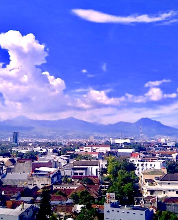 Apartment Greko Bandung Esterno foto